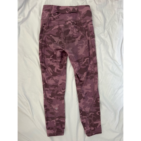 Lululemon time to sweat 23” pink camo leggings - Picture 2 of 2